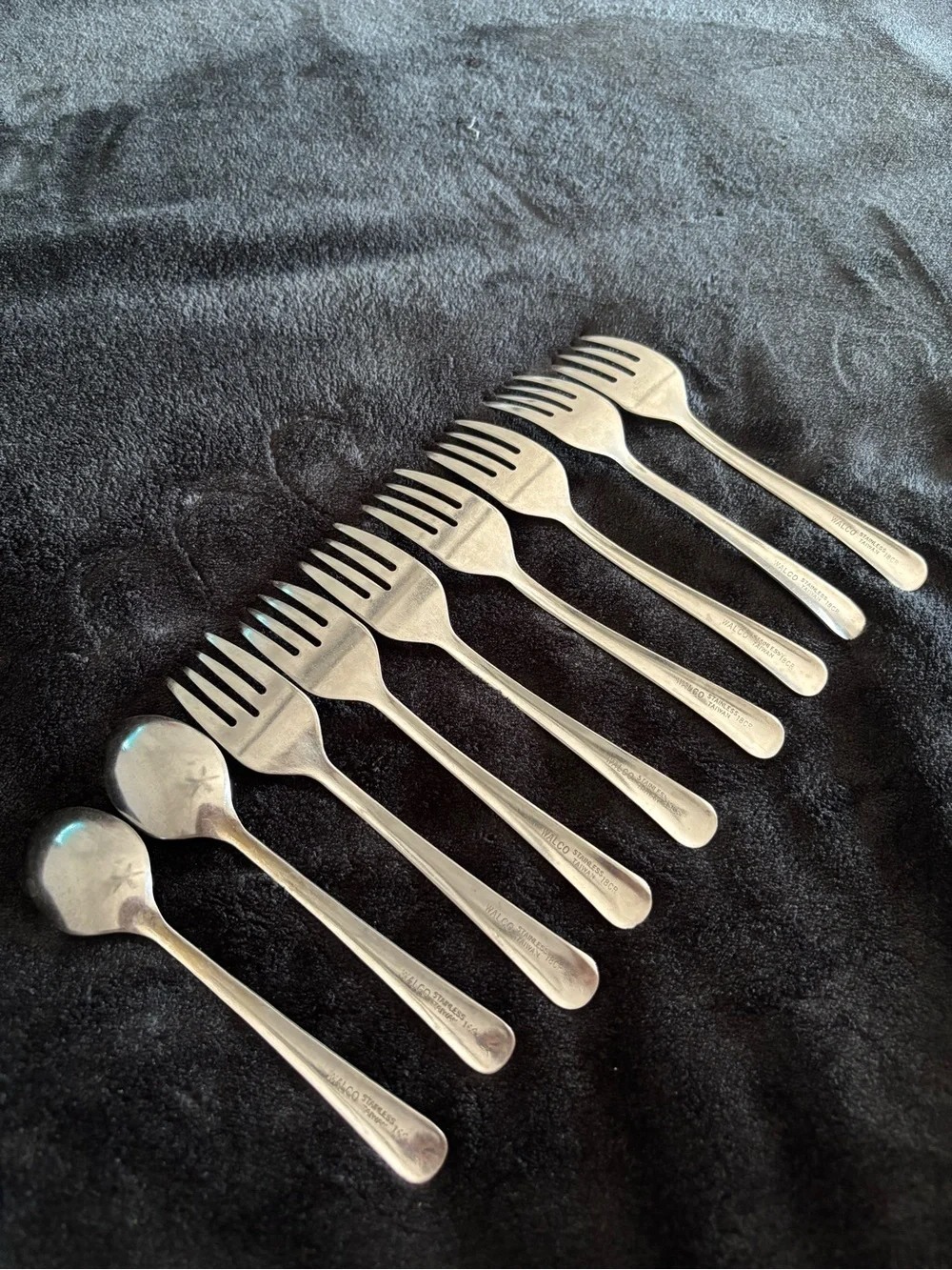 VTG WALCO Stainless Steel Taiwan Flatware 9 Piece Set- 7 Forks & 2 Spoons